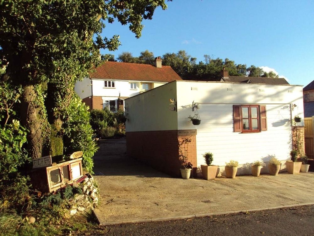 Cozy Snug Room, Short Drive To Lyme Regis, Crackling Fireplace, Private Balcony & Stunning Countryside Views, Free Private Parking & Wifi Axminster Exteriér fotografie