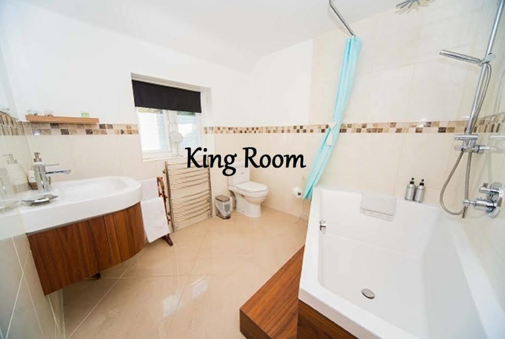 Cozy Snug Room, Short Drive To Lyme Regis, Crackling Fireplace, Private Balcony & Stunning Countryside Views, Free Private Parking & Wifi Axminster Exteriér fotografie