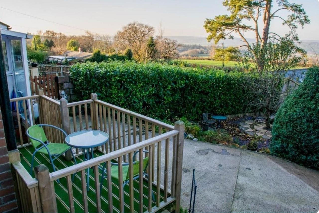 Cozy Snug Room, Short Drive To Lyme Regis, Crackling Fireplace, Private Balcony & Stunning Countryside Views, Free Private Parking & Wifi Axminster Exteriér fotografie