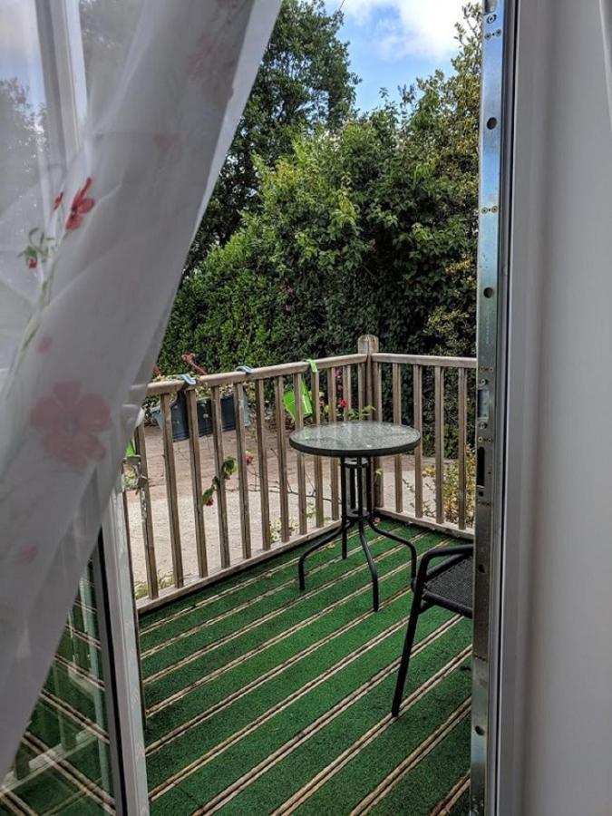 Cozy Snug Room, Short Drive To Lyme Regis, Crackling Fireplace, Private Balcony & Stunning Countryside Views, Free Private Parking & Wifi Axminster Exteriér fotografie